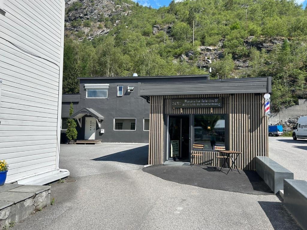 Den Vesle Sjarmoren As The Most Central Place In Ardal ! Free Parking On The Site ! Екстериор снимка